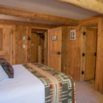 gallery-bed-and-breakfast-jackson-hole-rooms-rates-cowgirl-room-img2-bed-and-breakfast-jackson-hole