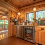 bed-and-breakfast-jackson-hole-home-base-Kitchen-4